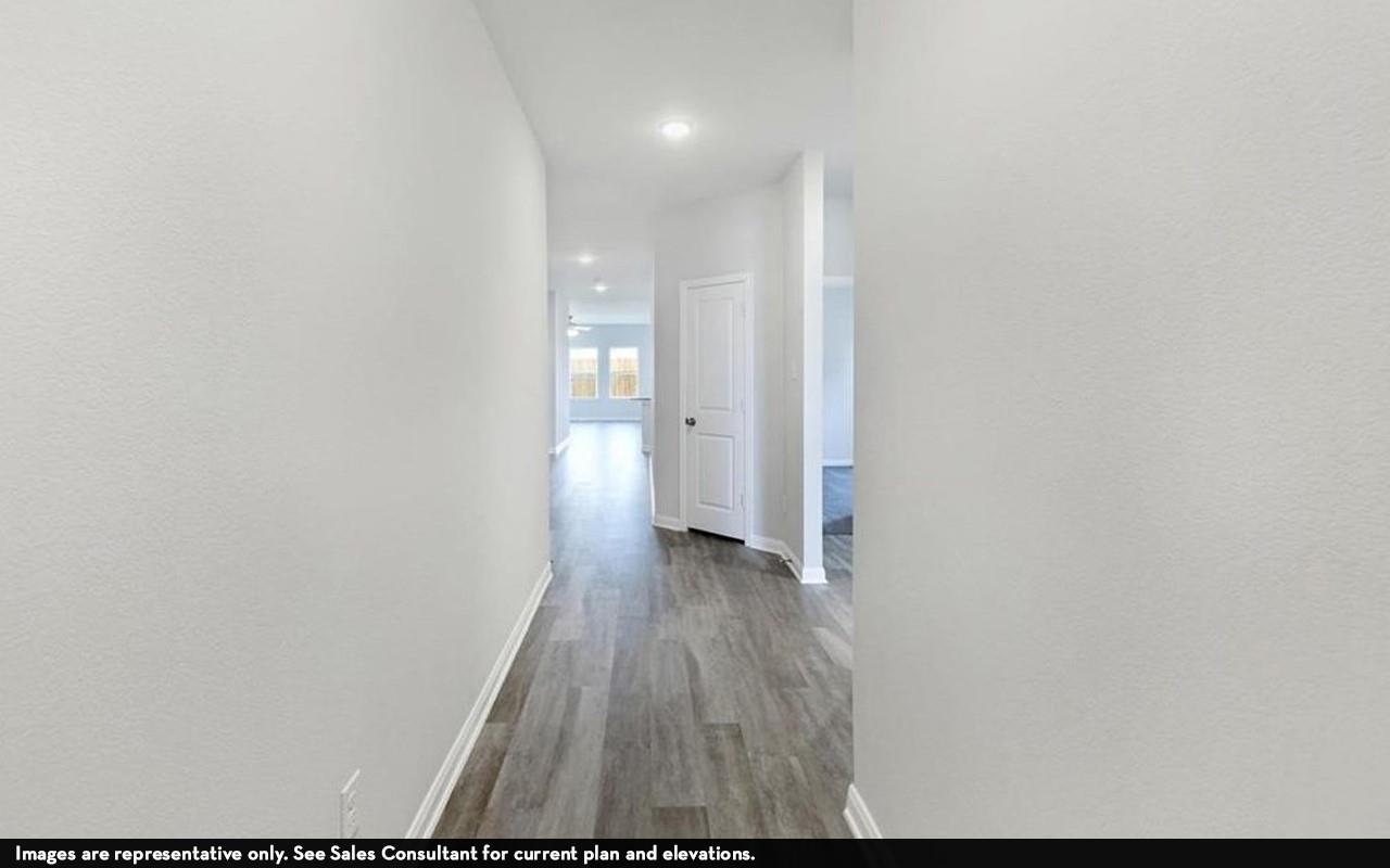 290 Yosemite DR