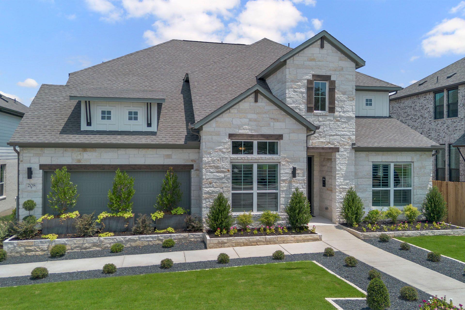 208 Shady Spring TRL