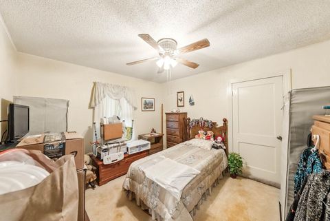 Tiny photo for 8409 Bowling Green DR, Austin, TX 78757 (MLS # 4571738)