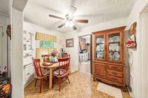 Tiny photo for 8409 Bowling Green DR, Austin, TX 78757 (MLS # 4571738)