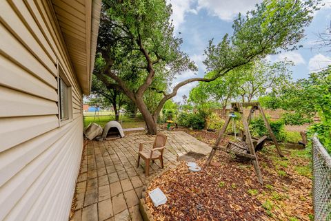 Tiny photo for 8409 Bowling Green DR, Austin, TX 78757 (MLS # 4571738)