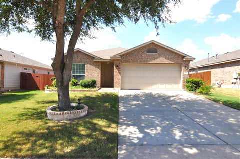 Photo of 2704 Hearthsong LOOP, Round Rock, TX 78665 (MLS # 7426077)