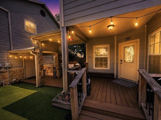 1612 MIRIAM AVE # B, AUSTIN, TX 78702 - Image 89fa6a84de33d807fcb09157c062ced4/1076176274