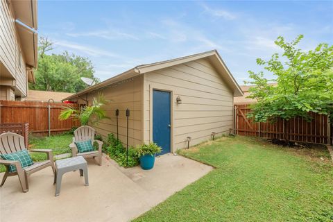 Photo of 8925 North PLZ #69, Austin, TX 78753 (MLS # 9672787)