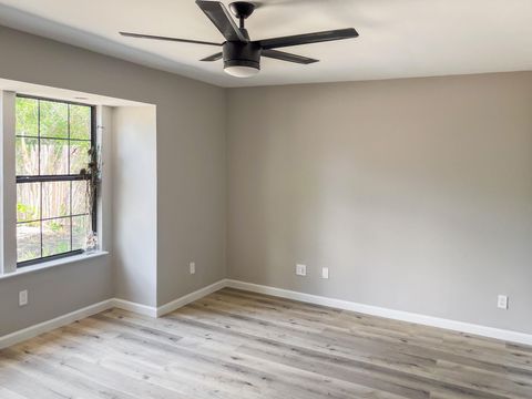 Tiny photo for 2401 Apple Valley CIR, Austin, TX 78747 (MLS # 4844473)