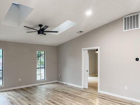 Tiny photo for 2401 Apple Valley CIR, Austin, TX 78747 (MLS # 4844473)