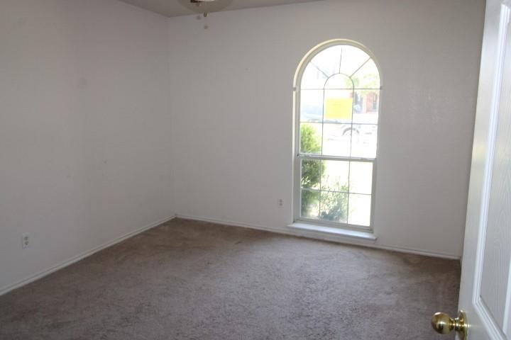 501 Mesquite CIR