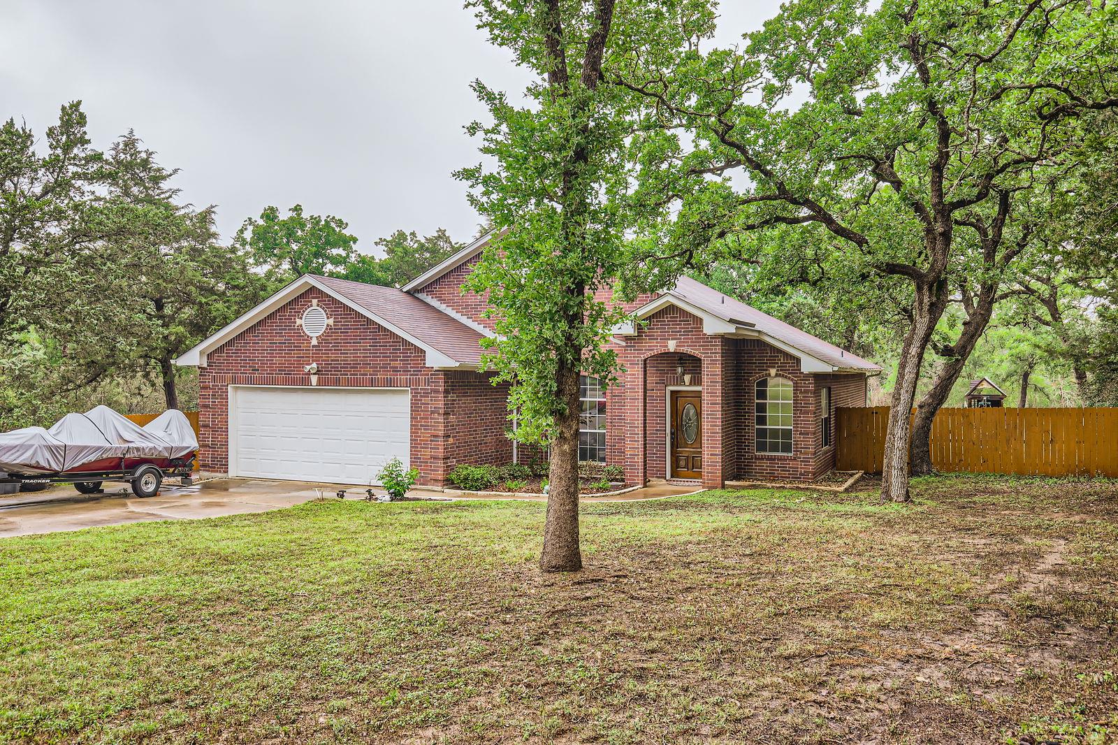 258 W Oak LOOP