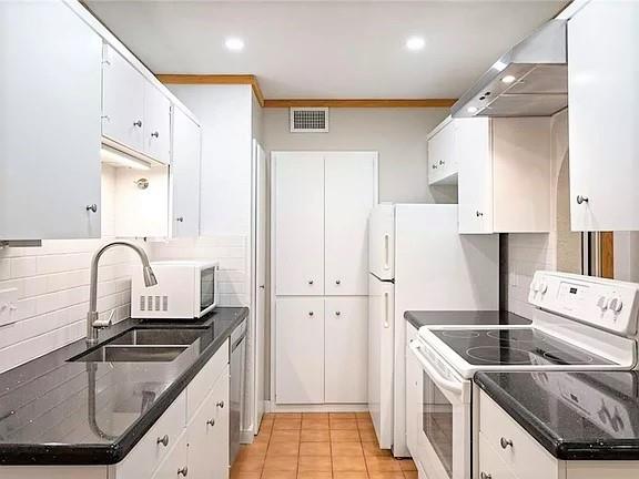 505 W 7th ST 120