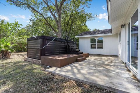 Tiny photo for 711 Buckingham PL, Austin, TX 78745 (MLS # 5692480)