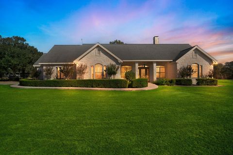 A home in Lockhart