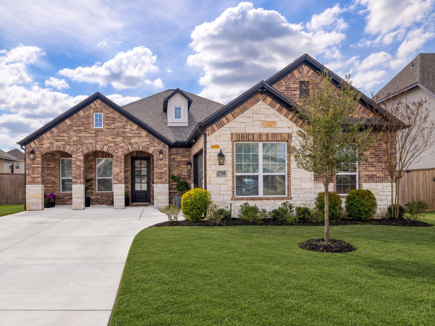 17305 Autumn Falls DR