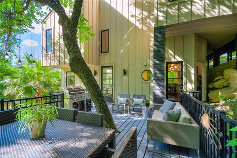 Photo of 3503 Rivercrest DR, Austin, TX 78746 (MLS # 6837015)