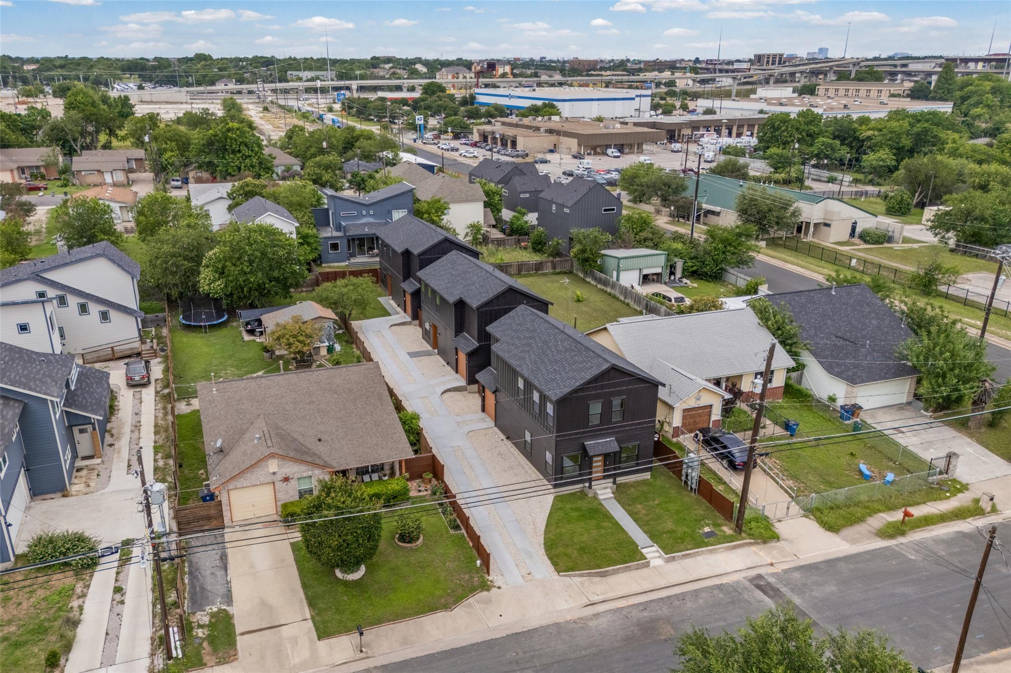 7310 Carver Ave 2