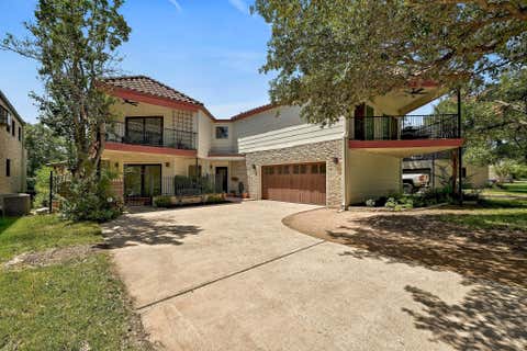 Photo of 122 Acapulco DR, Lakeway, TX 78734 (MLS # 3231427)