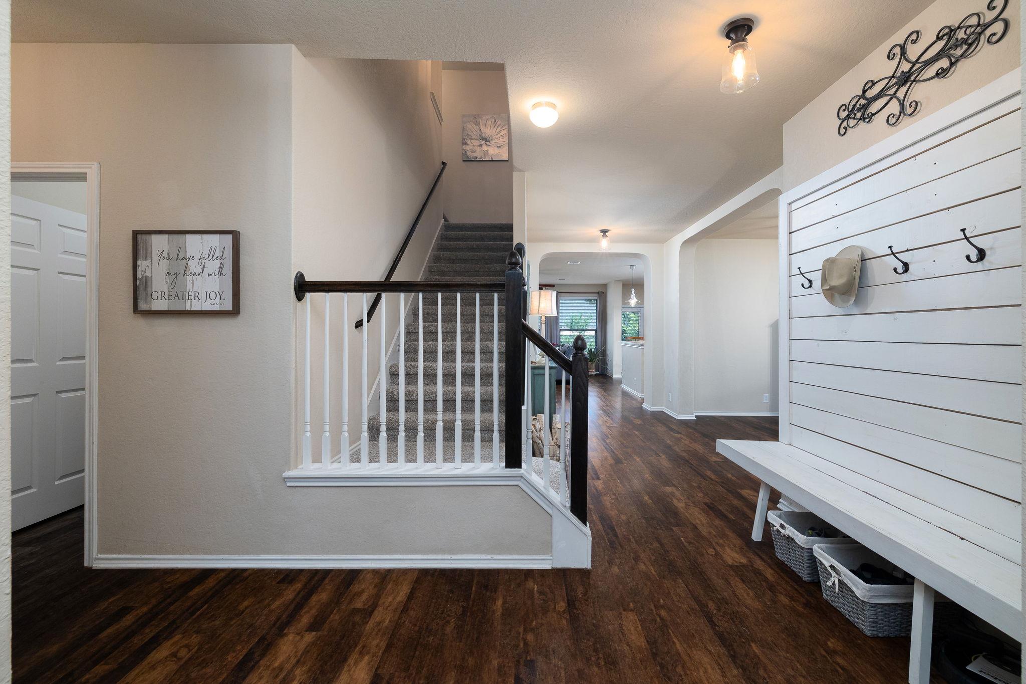 401 Canterbury HL