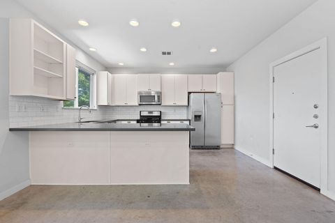 Tiny photo for 301 W Stassney LN #7, Austin, TX 78745 (MLS # 6919974)