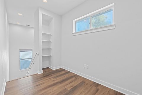 Tiny photo for 301 W Stassney LN #7, Austin, TX 78745 (MLS # 6919974)