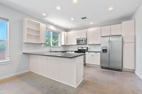 Tiny photo for 301 W Stassney LN #7, Austin, TX 78745 (MLS # 6919974)