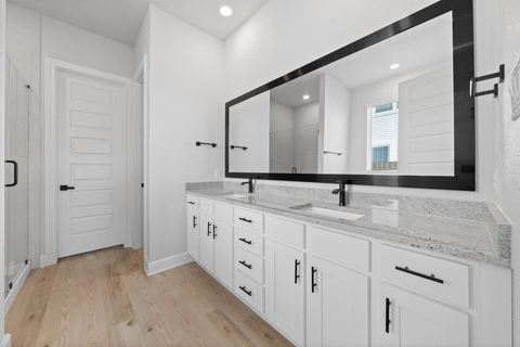 Tiny photo for 17224 Autumn Falls DR, Manor, TX 78653 (MLS # 7969590)