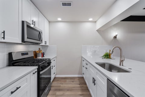 Tiny photo for 8303 Briarwood LN, Austin, TX 78757 (MLS # 1165645)