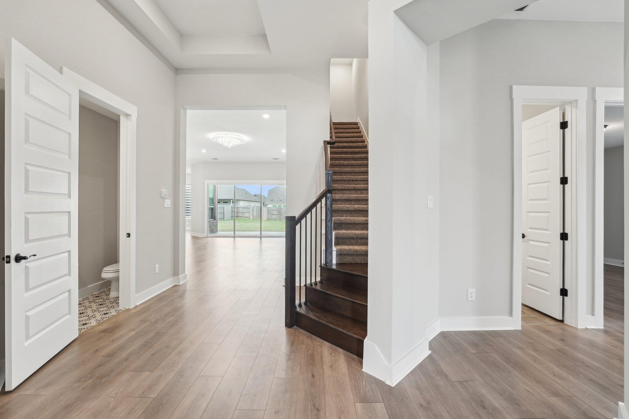 4216 Caroline Mae CV