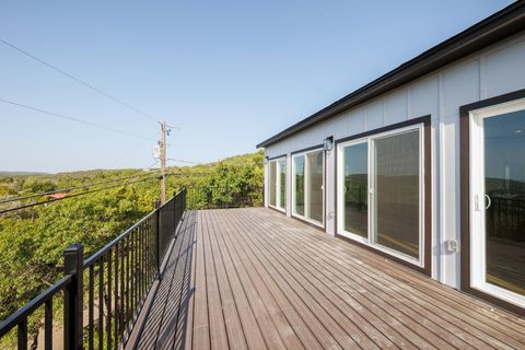 Tiny photo for 18716 W Lakeview DR, Jonestown, TX 78645 (MLS # 1302254)