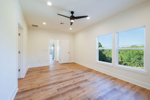 Tiny photo for 18716 W Lakeview DR, Jonestown, TX 78645 (MLS # 1302254)