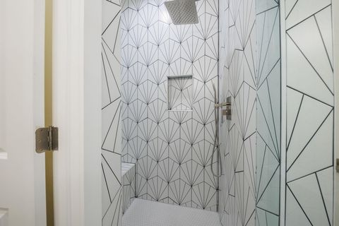 Tiny photo for 18716 W Lakeview DR, Jonestown, TX 78645 (MLS # 1302254)