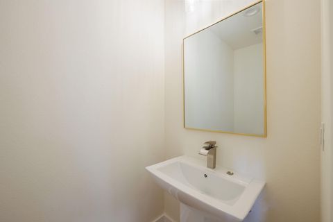 Tiny photo for 18716 W Lakeview DR, Jonestown, TX 78645 (MLS # 1302254)