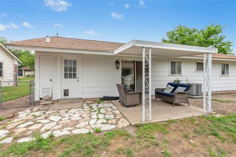 Tiny photo for 7000 Miranda DR, Austin, TX 78752 (MLS # 6213693)