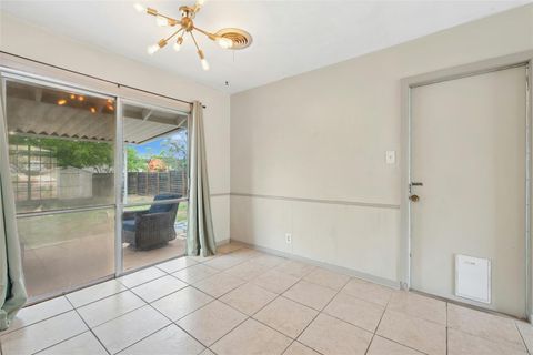 Tiny photo for 7000 Miranda DR, Austin, TX 78752 (MLS # 6213693)