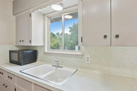 Tiny photo for 7000 Miranda DR, Austin, TX 78752 (MLS # 6213693)