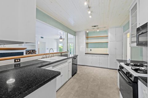 Tiny photo for 2101 Stamford LN, Austin, TX 78703 (MLS # 3377075)