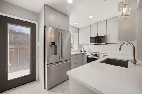 Tiny photo for 11901 E Swearingen DR #27, Austin, TX 78758 (MLS # 2403552)