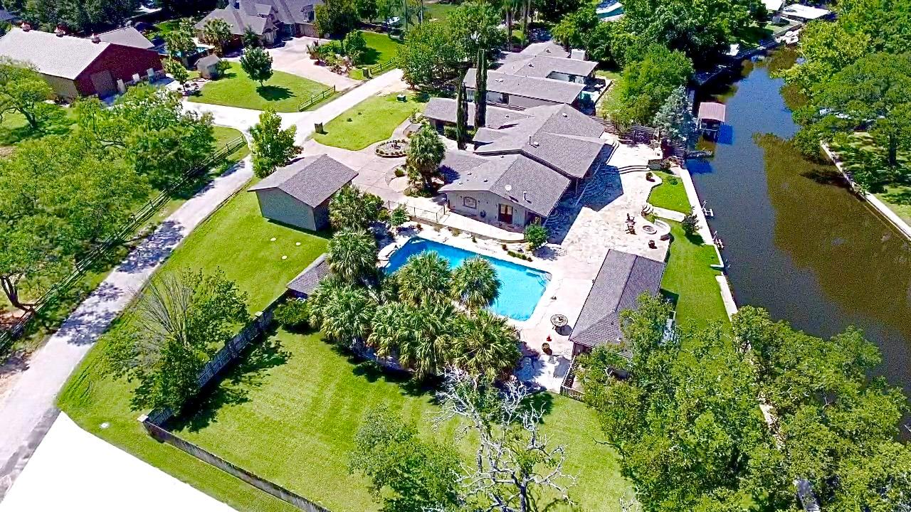 311 Oleander DR