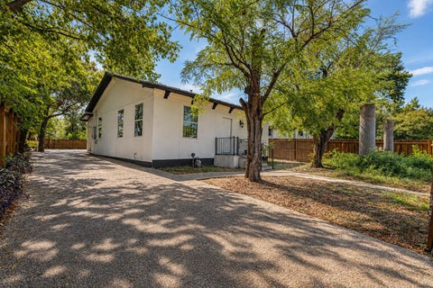 Tiny photo for 6707 Santos ST, Austin, TX 78741 (MLS # 1426037)