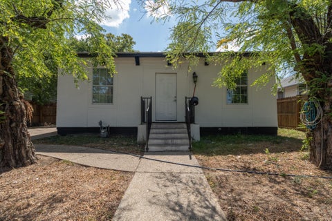 Tiny photo for 6707 Santos ST, Austin, TX 78741 (MLS # 1426037)