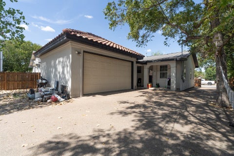 Tiny photo for 6707 Santos ST, Austin, TX 78741 (MLS # 1426037)