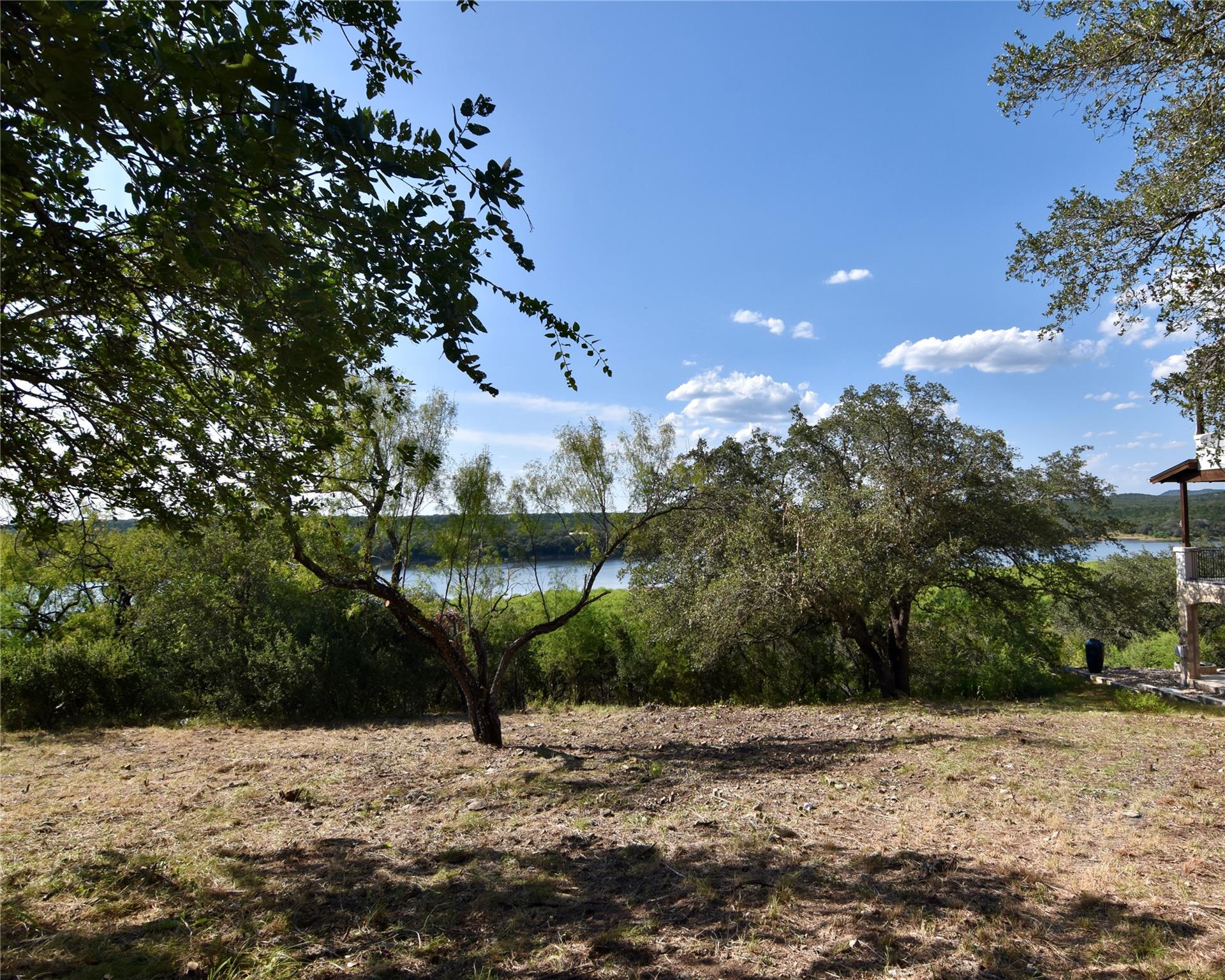 637 Wesley Ridge DR