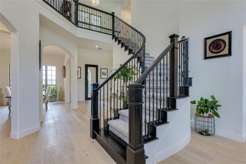 Tiny photo for 11612 Shoreview Overlook CV, Austin, TX 78732 (MLS # 5425059)