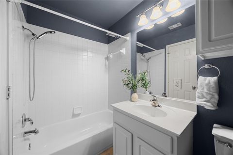 Tiny photo for 1900 Scofield Ridge PKWY #6302, Austin, TX 78727 (MLS # 2578645)