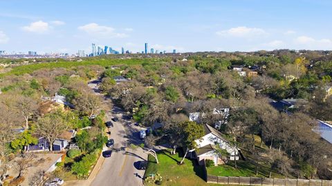 Tiny photo for 2505 Barton Hills DR, Austin, TX 78704 (MLS # 3483554)