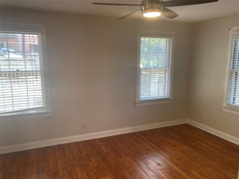 Tiny photo for 912 E 32nd St. ST E #101, Austin, TX 78705 (MLS # 5147238)