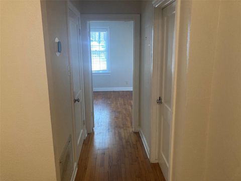 Tiny photo for 912 E 32nd St. ST E #101, Austin, TX 78705 (MLS # 5147238)