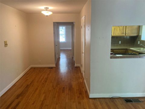 Tiny photo for 912 E 32nd St. ST E #101, Austin, TX 78705 (MLS # 5147238)