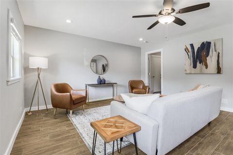 Tiny photo for 4915 Broadhill DR, Austin, TX 78723 (MLS # 3246793)