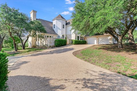 Photo of 700 Furlong DR, Austin, TX 78746 (MLS # 8472258)