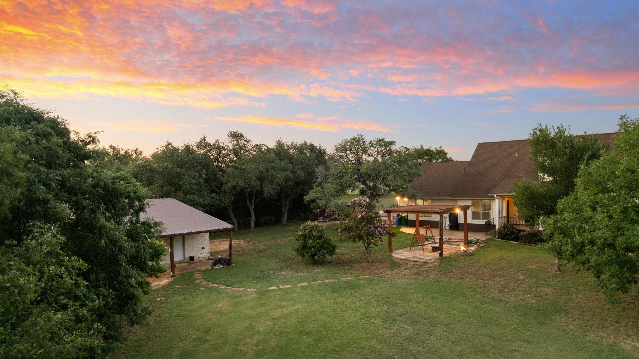 781 Woodland DR