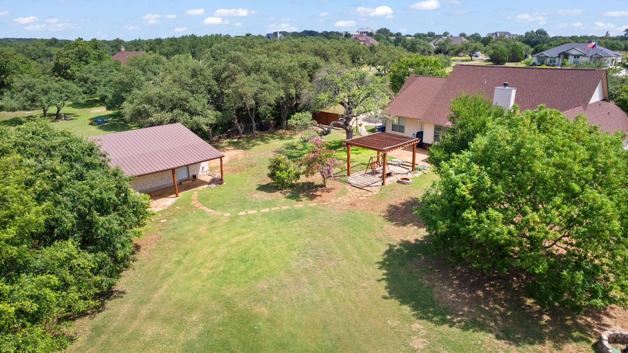 781 Woodland DR